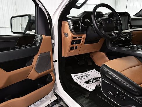 Used 2022 Ford F150 Lariat w/ Equipment Group 502A High image 20