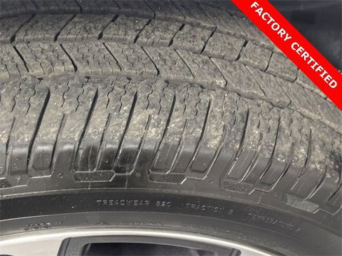 Certified 2022 RAM 1500 Limited w/ Body Color Bumper Group image 9