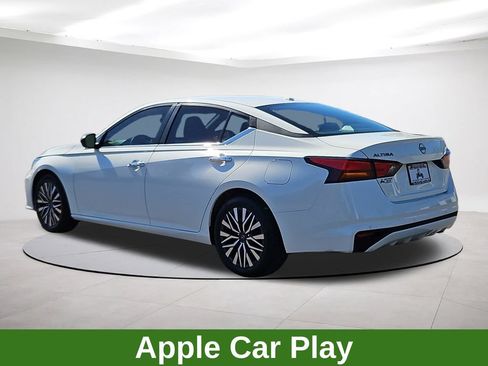 Used 2025 Nissan Altima 2.5 SV FWD image 5