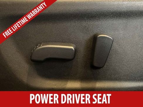 Used 2024 Nissan Altima 2.5 SV FWD image 7