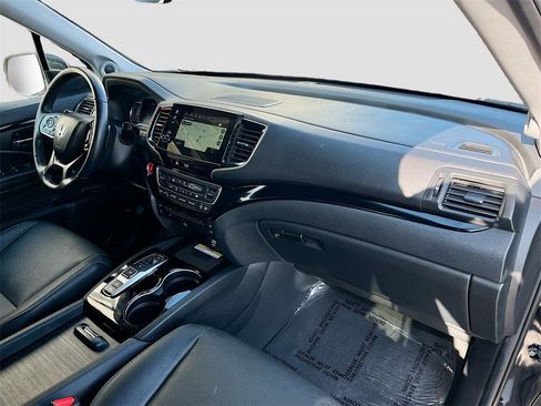Used 2022 Honda Pilot Elite image 33