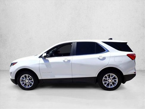 Used 2021 Chevrolet Equinox LT AWD/4WD image 2