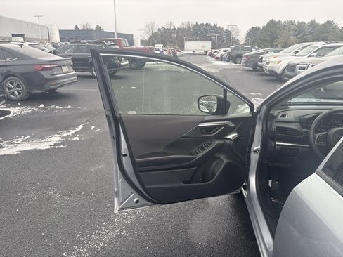 Used 2024 Subaru Impreza 2.0i Sport image 14