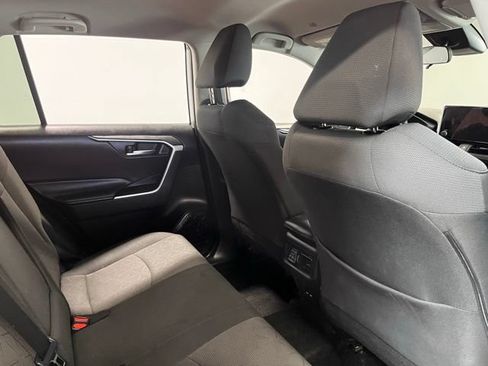 Used 2024 Toyota RAV4 XLE FWD image 14