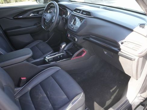 Used 2022 Chevrolet TrailBlazer RS image 17