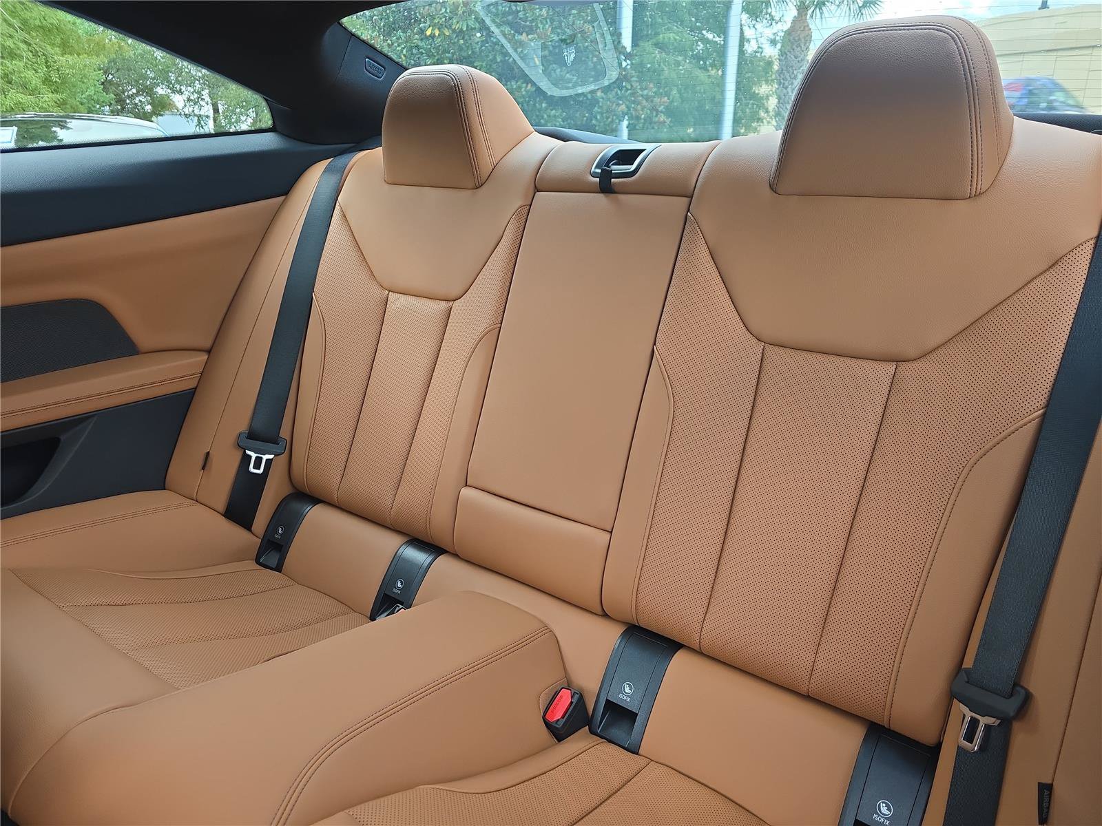 Used 2026 BMW M440i Coupe RWD image 11