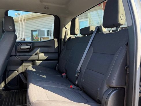 Used 2020 Chevrolet Silverado 1500 LT AWD/4WD image 11