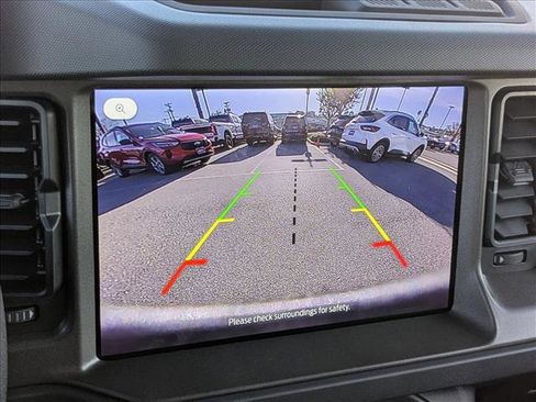 New 2025 Ford Bronco 4-Door image 13