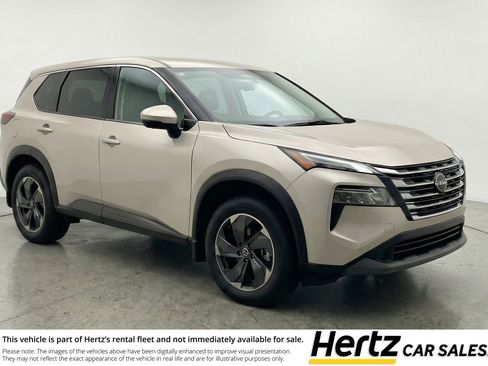 Used 2025 Nissan Rogue SV AWD/4WD image 1