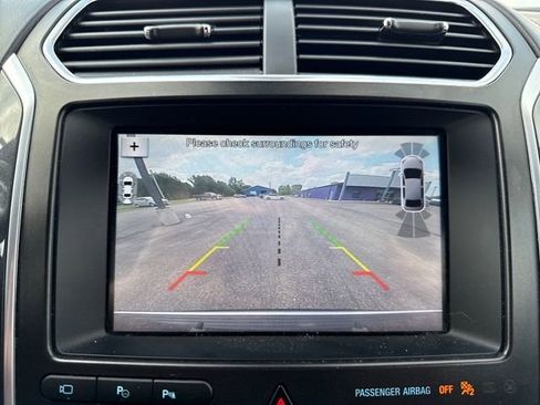 Used 2018 Ford Explorer Platinum AWD/4WD image 15