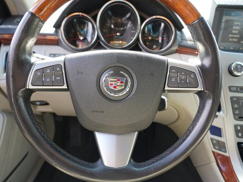 Used 2009 Cadillac CTS 3.6 RWD image 24