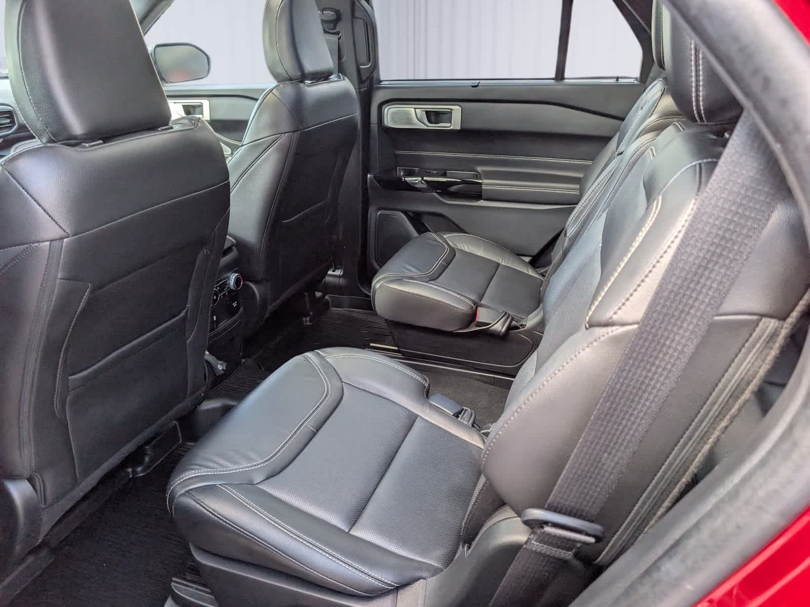 Used 2023 Ford Explorer ST w/ Equipment Group 401A AWD/4WD image 16