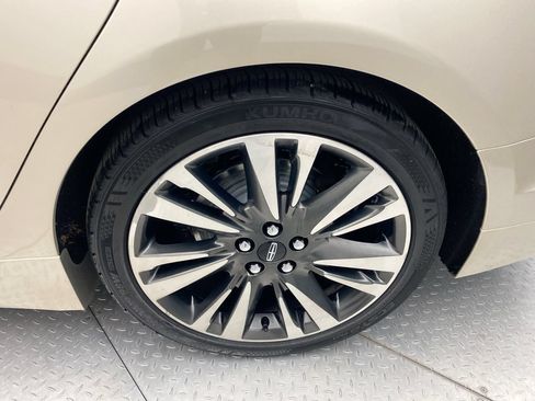 Used 2017 Lincoln MKZ Select w/ Select Plus Package FWD image 10