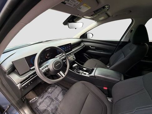 Used 2025 Hyundai Tucson SEL FWD image 19