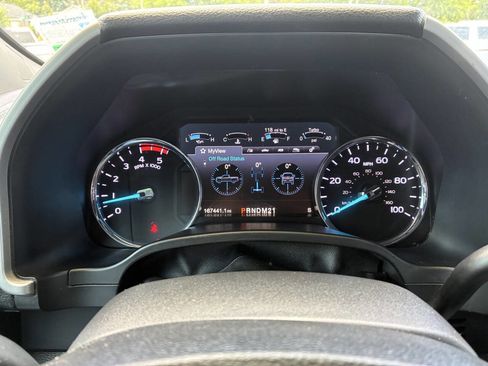 Used 2019 Ford F250 Lariat w/ Chrome Package AWD/4WD image 16
