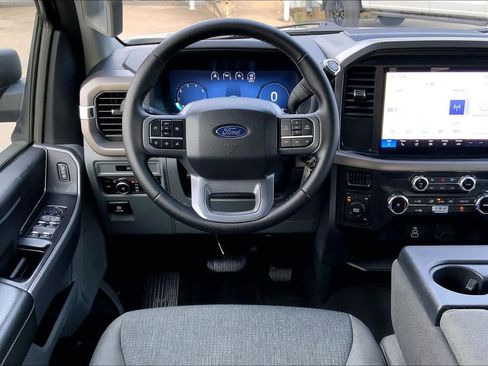 Used 2025 Ford F150 XLT w/ Equipment Group 301A Standard image 13