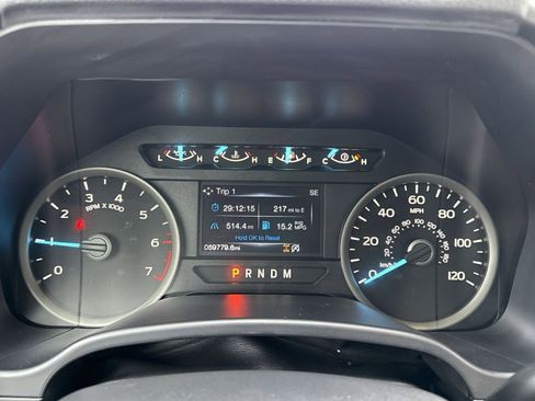 Used 2019 Ford F150 XLT w/ Equipment Group 302A Luxury image 17