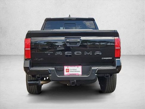 Certified 2025 Toyota Tacoma TRD Sport w/ TRD Sport Upgrade Package AWD/4WD image 7