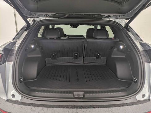 New 2026 Chevrolet Blazer EV LT image 33