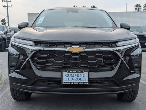 New 2026 Chevrolet Trax LS image 5