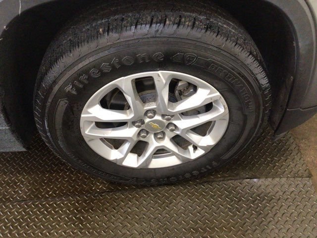 Used 2020 Chevrolet Traverse LS AWD/4WD image 27