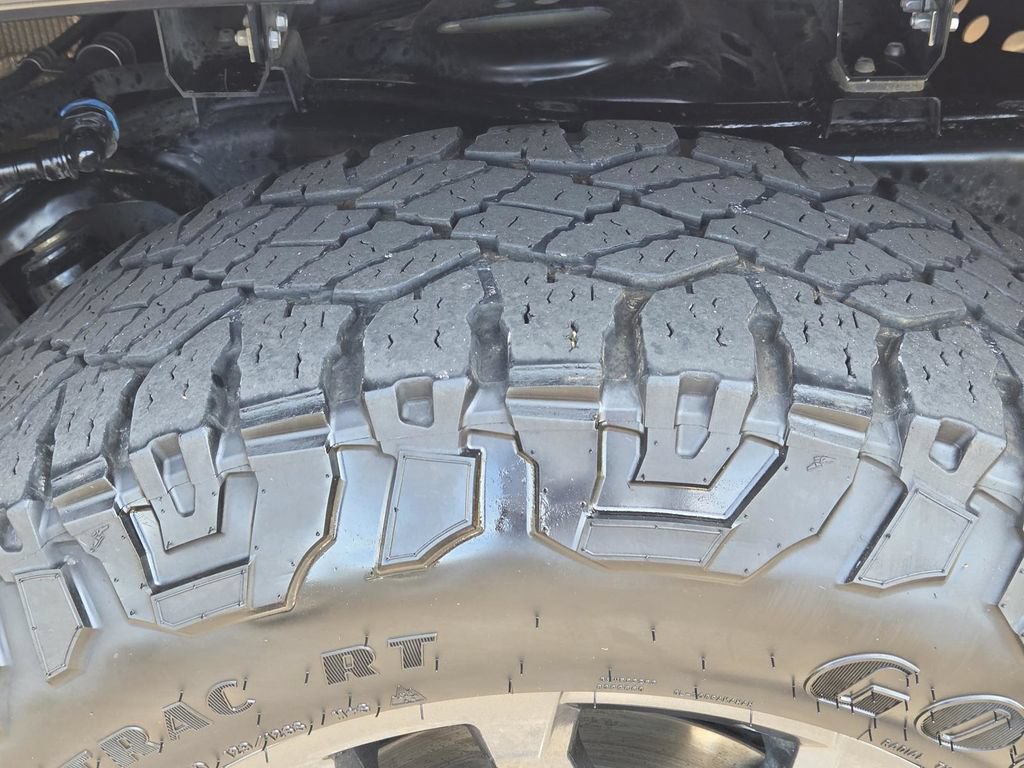 Used 2025 Toyota Tundra Platinum AWD/4WD image 47