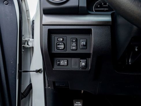 Used 2014 Toyota Tundra SR5 w/ TRD Off Road Package image 19