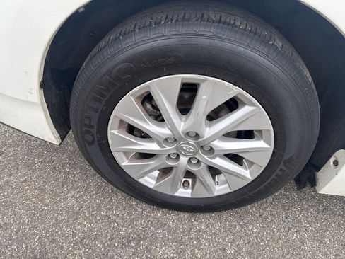 Used 2012 Toyota Prius Prime Plug-In Hybrid image 22