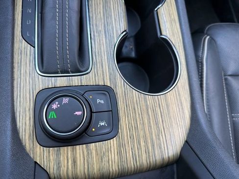 Used 2019 GMC Acadia Denali w/ Technology Package image 35