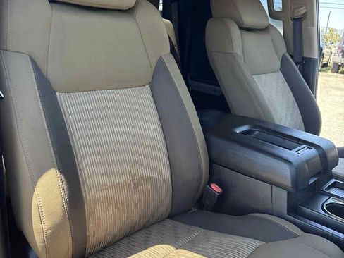 Used 2014 Toyota Tundra SR5 w/ SR5 Upgrade Package AWD/4WD image 15