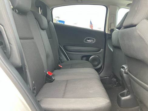 Used 2021 Honda HR-V EX image 30