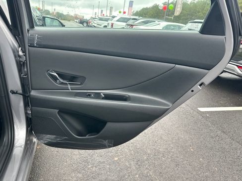 New 2025 Hyundai Elantra Sport image 16