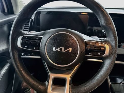 Used 2023 Kia Sportage LX AWD/4WD image 18