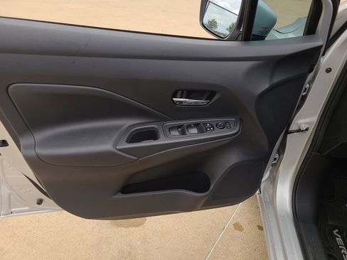 Certified 2025 Nissan Versa SV w/ Trunk Package FWD image 16