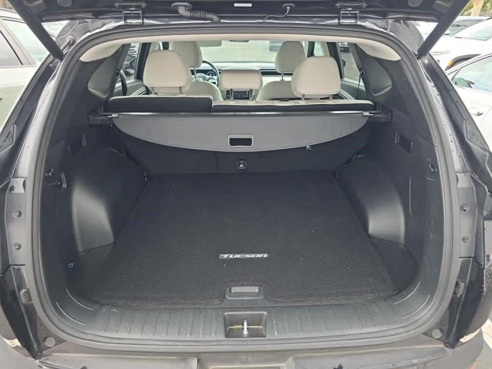 Used 2023 Hyundai Tucson Limited AWD/4WD image 9