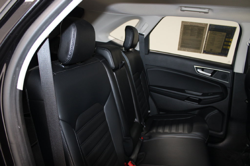 Used 2024 Ford Edge SEL AWD/4WD image 26