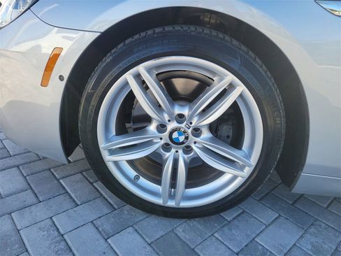 Used 2016 BMW 640i Gran Coupe image 13