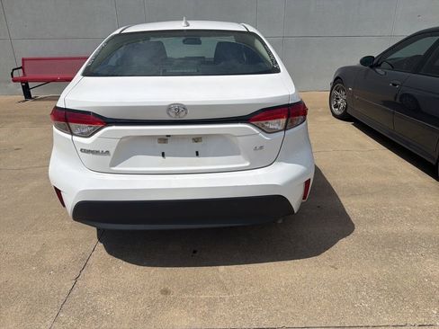 Used 2023 Toyota Corolla LE FWD image 8