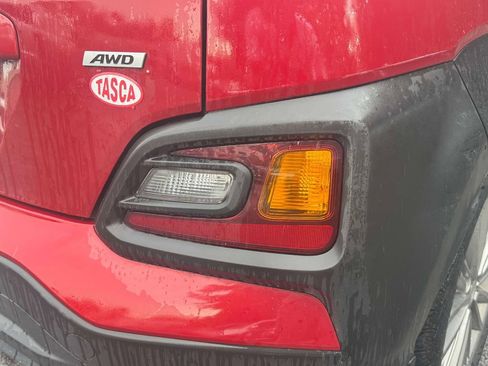 Used 2019 Hyundai Kona SEL w/ Cargo Package AWD/4WD image 10
