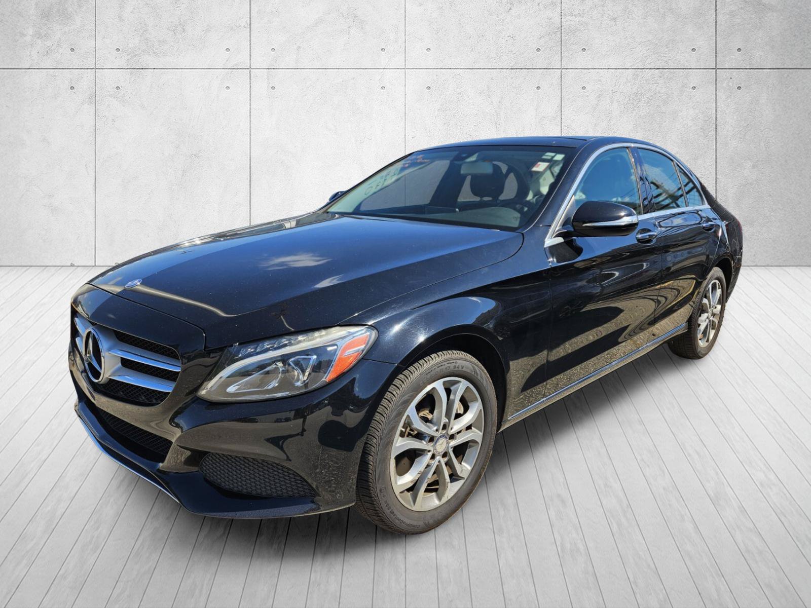 Used 2015 Mercedes-Benz C 300 4MATIC Sedan image 6