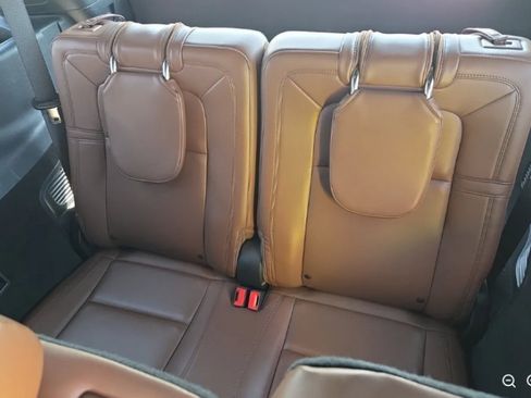 Used 2021 Lincoln Aviator Reserve w/ Equipment Group 202A AWD/4WD image 13