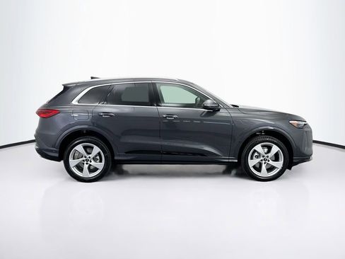 Used 2025 Audi Q5 Premium Plus AWD/4WD image 5