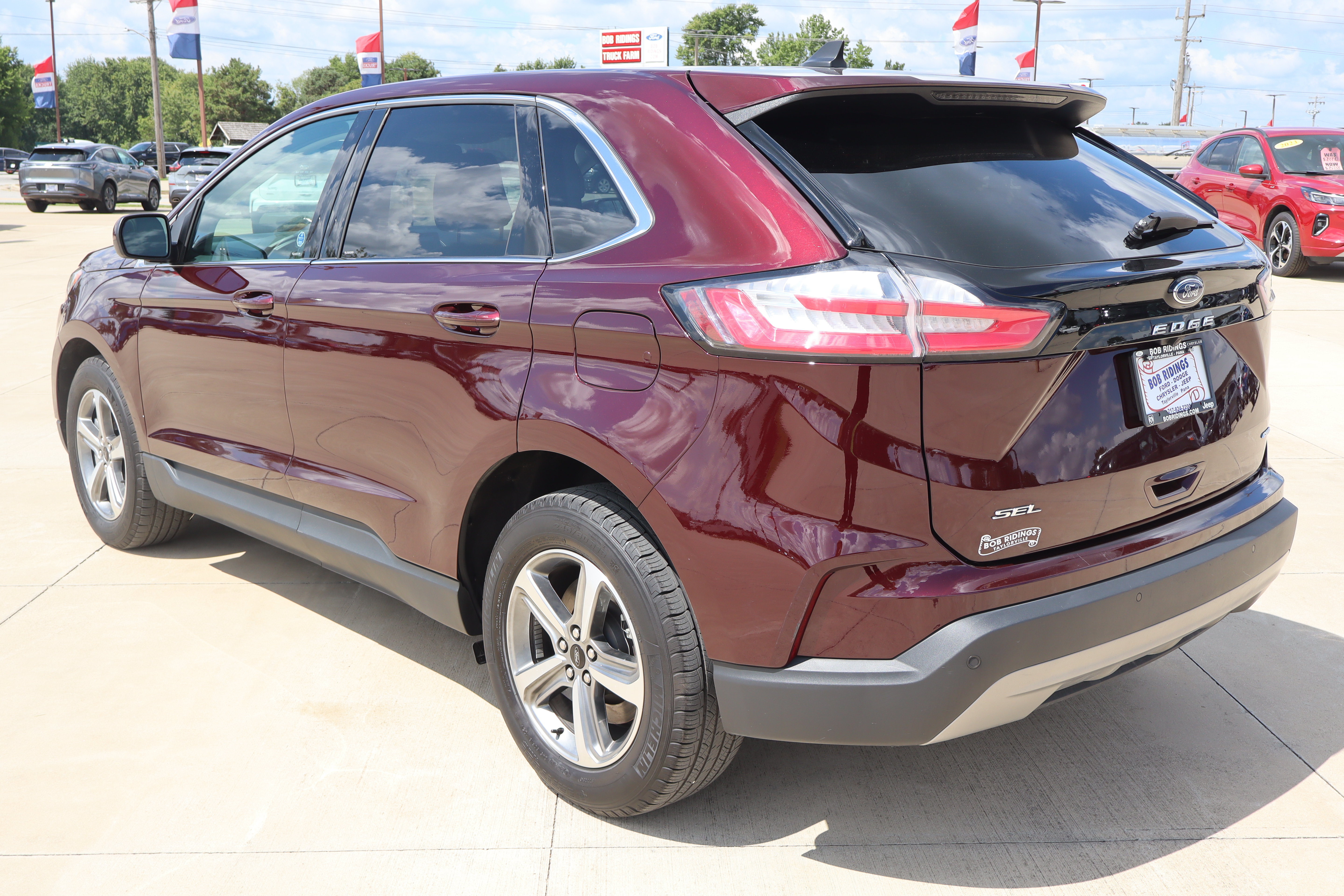 Used 2024 Ford Edge SEL w/ Convenience Package AWD/4WD image 7