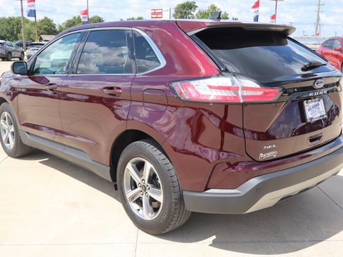 Used 2024 Ford Edge SEL w/ Convenience Package AWD/4WD image 7