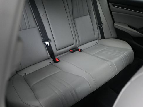 Used 2019 Honda Accord EX-L image 27