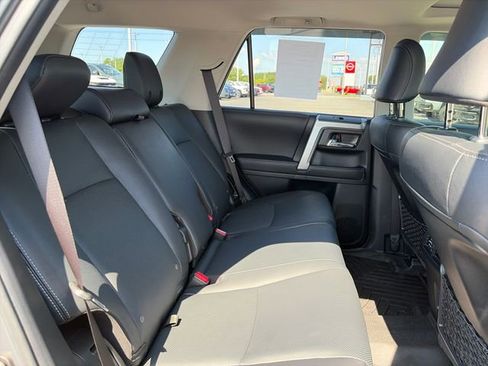 Used 2024 Toyota 4Runner Limited AWD/4WD image 13