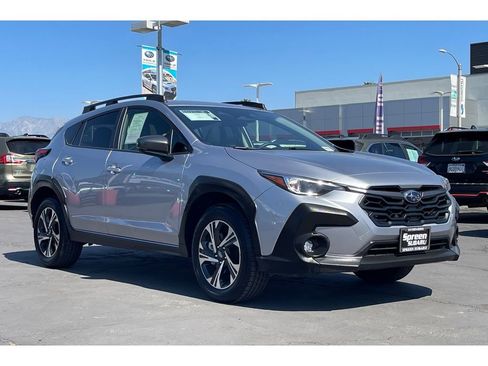 Used 2024 Subaru Crosstrek 2.0i Premium image 8