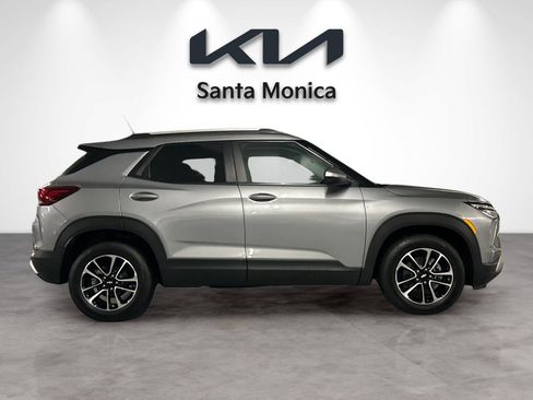 Used 2024 Chevrolet TrailBlazer LT w/ Convenience Package image 6