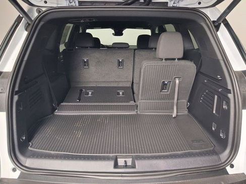 New 2026 GMC Acadia Elevation w/ LPO, Floor Liner Package AWD/4WD image 13