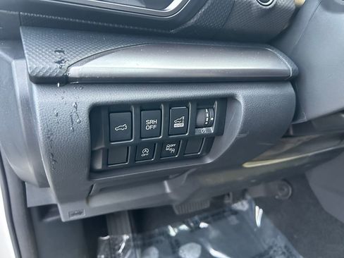 Used 2024 Subaru Forester Premium image 21